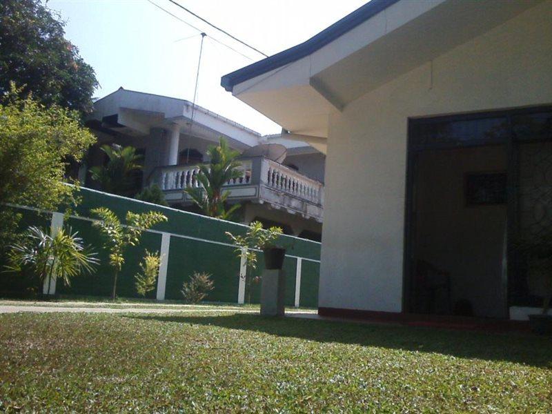 נגומבו Mazz Homestay מראה חיצוני תמונה