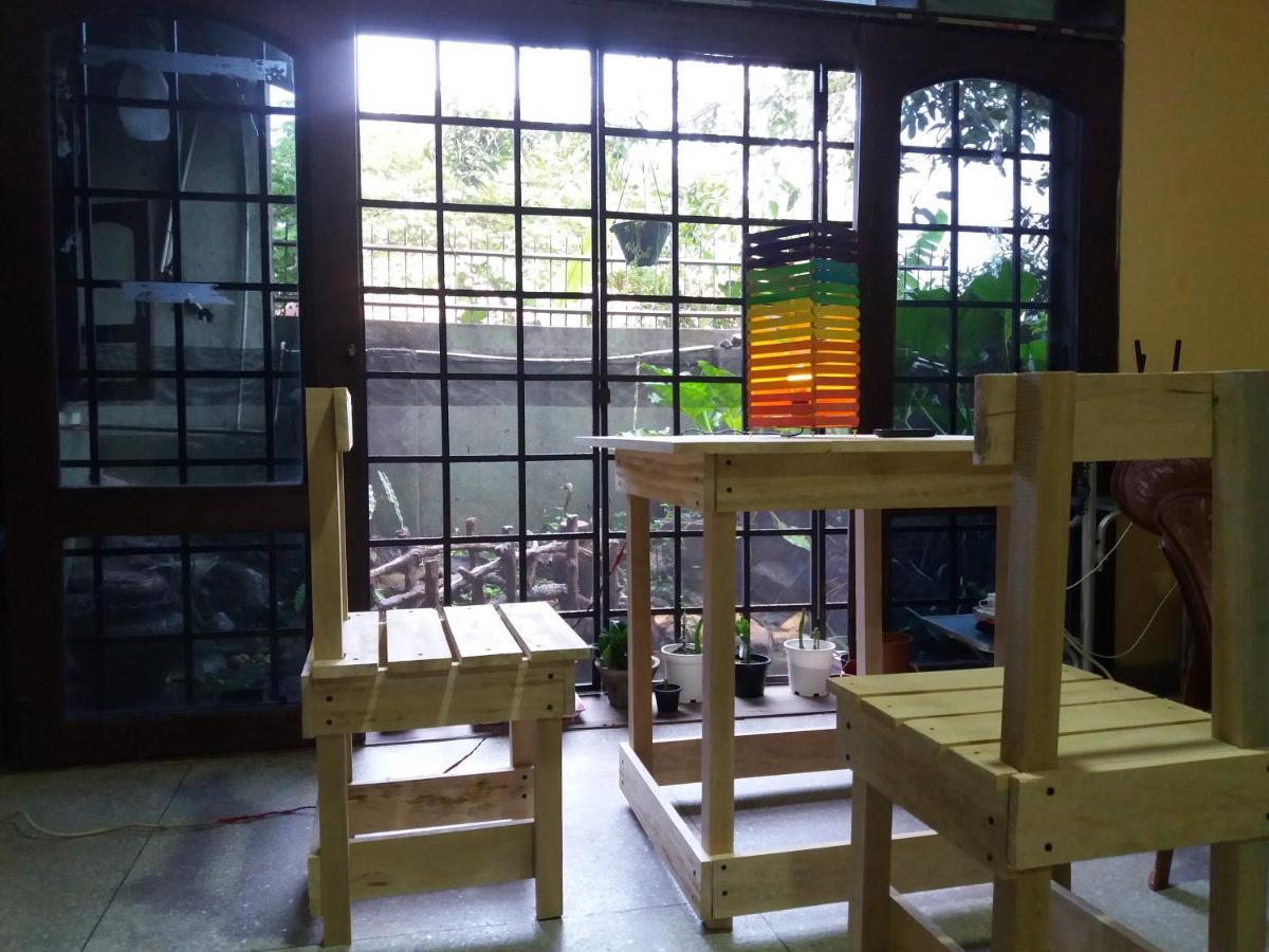 נגומבו Mazz Homestay מראה חיצוני תמונה