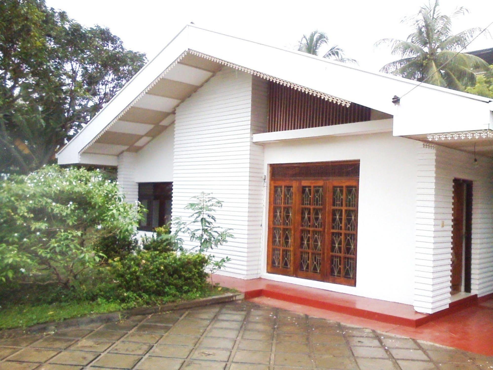 נגומבו Mazz Homestay מראה חיצוני תמונה