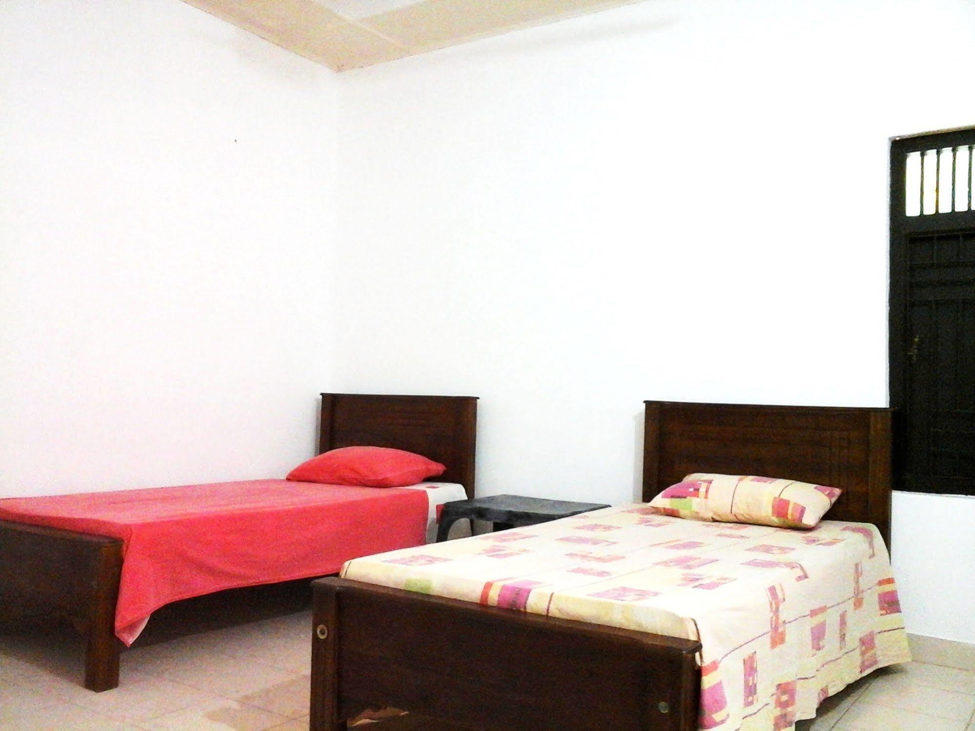 נגומבו Mazz Homestay מראה חיצוני תמונה